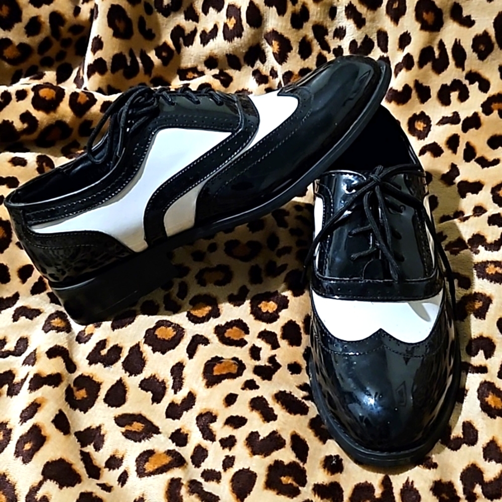 Wingtip Oxfords - image 3